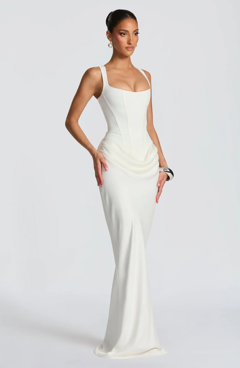 Antonella™ - Vestido de Gala en Satén Position 1